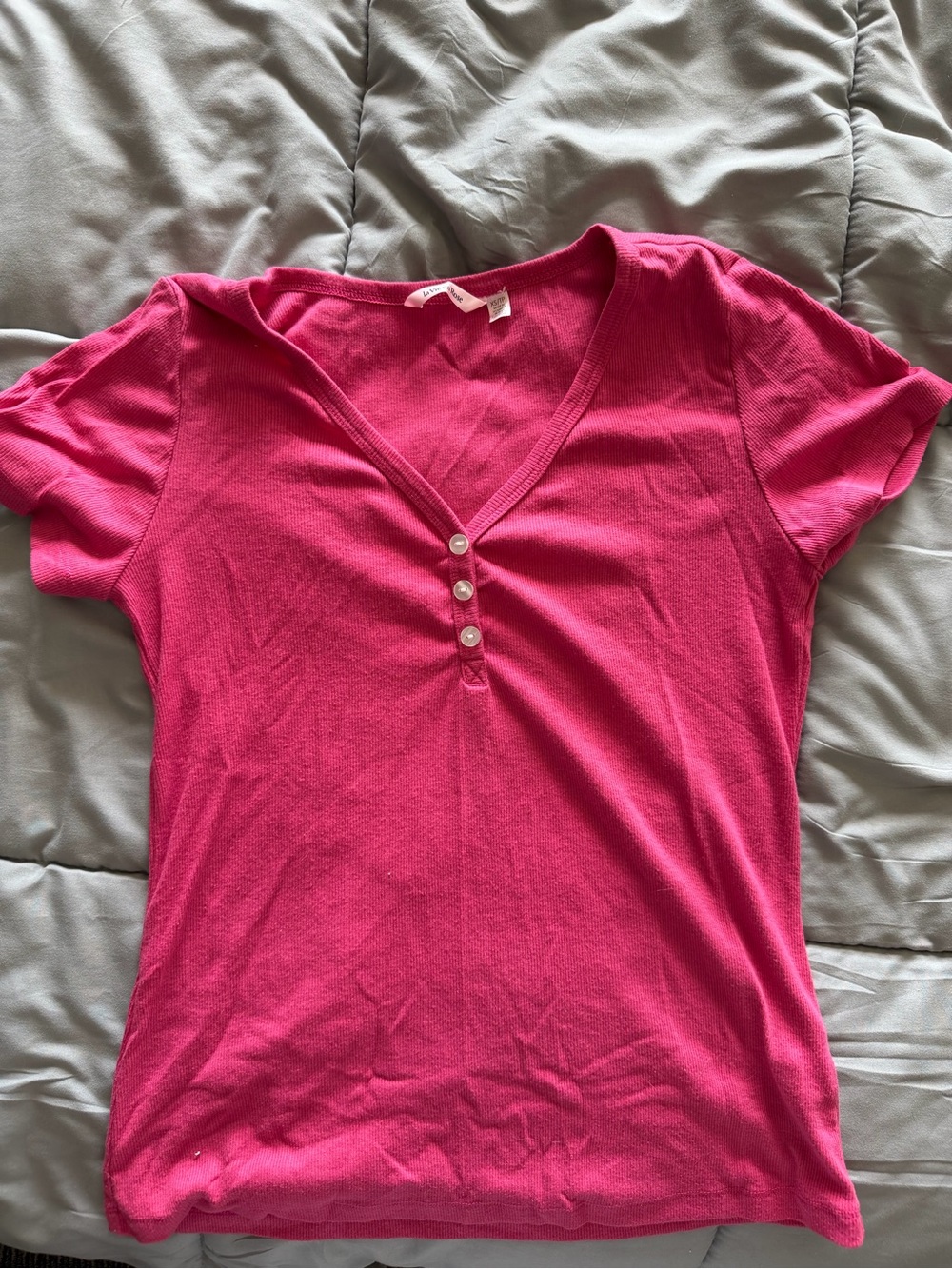 La Vie En Rose Pink V-Neck Henley Front Top